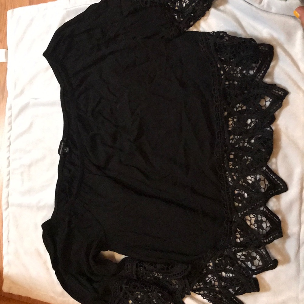 Off shoulder lace blouse